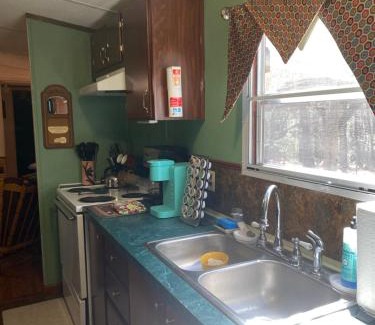 Ararat Bed & Breakfast | Wolf Creek Farm B&B and Motorcycle Manor at Wolf Creek Farm, LLC