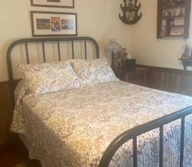 Ararat Bed & Breakfast | Wolf Creek Farm B&B and Motorcycle Manor at Wolf Creek Farm, LLC