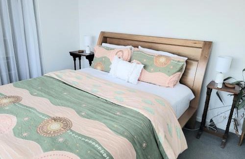Wollert Apartment | Wollert Ground Floor Entire Apartment- Close to Melbourne Airport-Free WIFI-Washer & Dryer