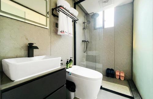 Wenchuan Hotel | Wolong Yunshang Four Seasons Panda Inn