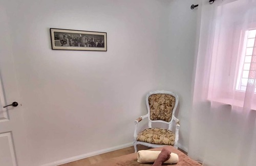 Villasabariego Apartment | Wonderful apartment, modern with a vintage touch