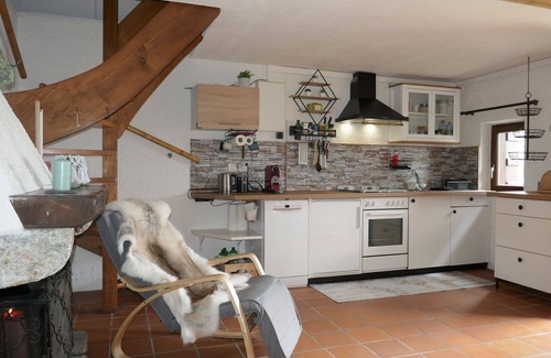 Acquarossa House | Wonderful private villa for 4 guests with WIFI, patio and parking