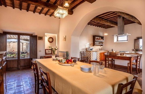 Castellina in Chianti Villa | Wonderful private villa with WIFI, private pool, TV, patio and panoramic view, close to Siena