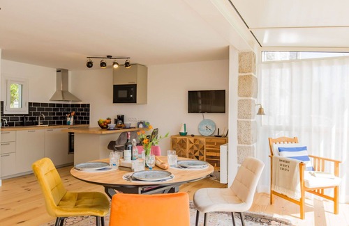 Locquirec House | Wonderful private villa for 4 guests with WIFI, TV, patio, pets allowed and parking