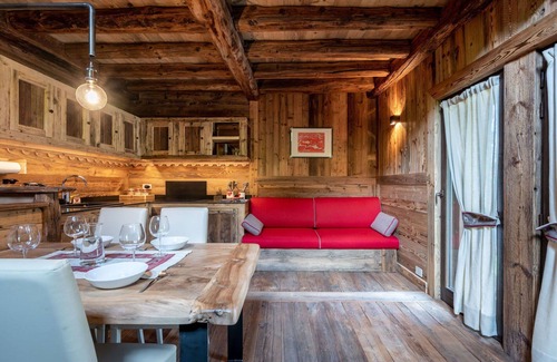Introd House | Wonderful private villa for 5 people with WIFI, TV and parking
