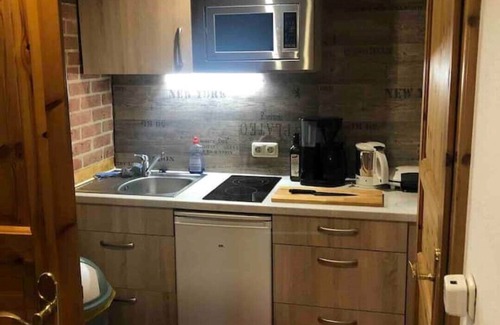 Hemmoor Apartment | Wood-burning stove in romantic piano apartment, Hechthausen