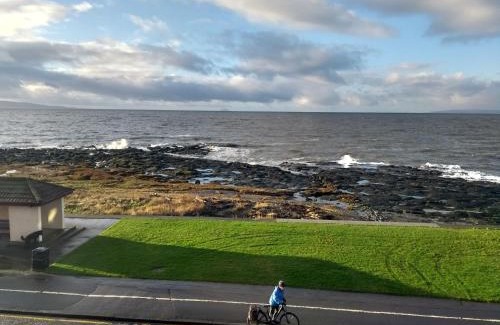 Troon House | Wood Court, Troon