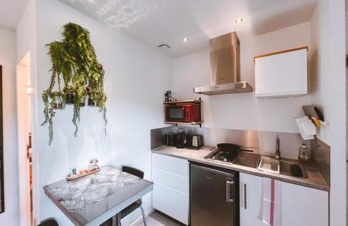 Laveyron Apartment | WOOD & SKY - Gîtes 8 personnes - ÉCOLODGITE DRÔME ARDÈCHE