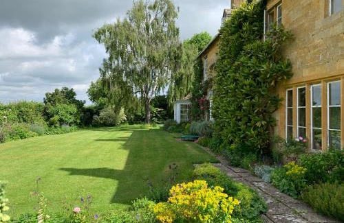 Mangotsfield House | Wood Stanway House