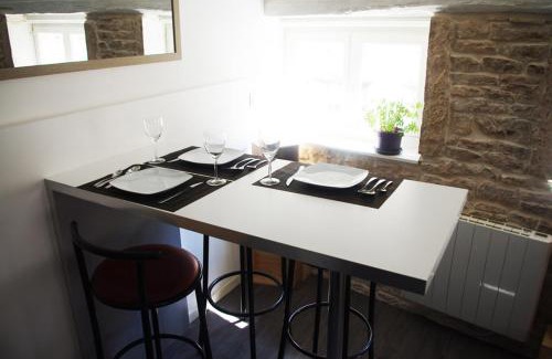 Beaune City Centre Apartment | Wood Stone and Wine