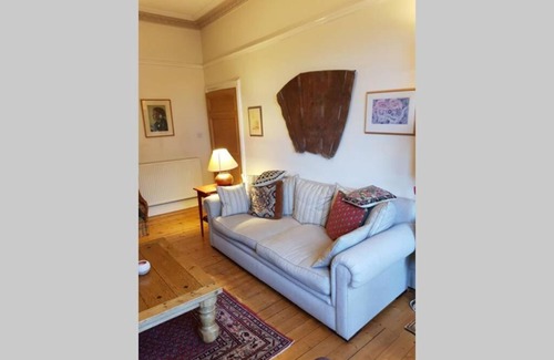 Morningside Apartment | Woodburn Terrace, Morningside, Edinburgh