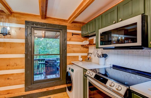 Zionville House | Woodland Creek Cabin - private oasis in the woods with a hot tub!