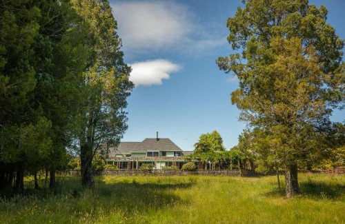 Hokitika Bed & Breakfast | Woodland Glen Lodge B&B