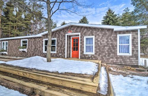 Good Hart House | Woodland Retreat Near Trails, Golf and Wineries!