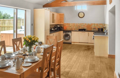 Huby Cottage | Woodland View - UK47649