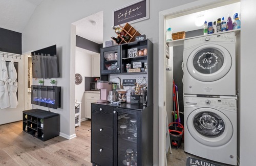 College Park Apartment | Woodlands Studio Stay The Sweet Escape