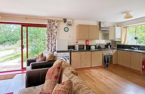 Boraston Cottage | Woodside Fishery - Kingfisher