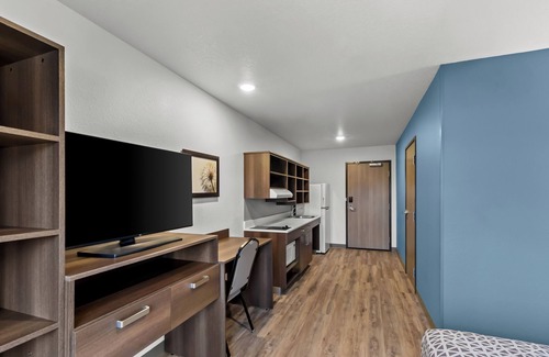 Beaverton Hotel | WoodSpring Suites Beaverton - Portland West