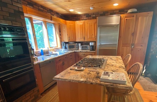 Mount Tremper House | Woodstock Retreat Vacation Home