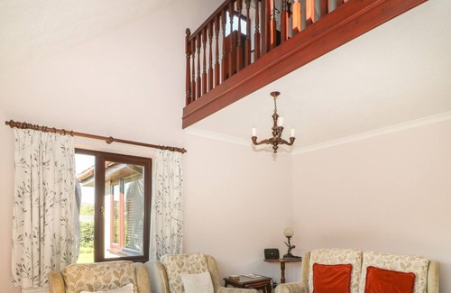 Bampton House | WOODWAYE, family friendly, with open fire in Bampton, Devon