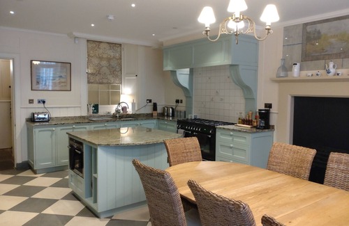 Melrose House | World famous house in the beautiful Scottish Borders