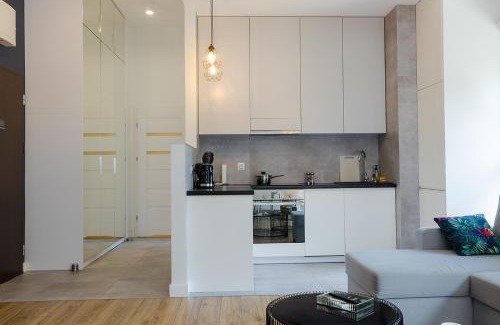 Warsaw Apartment | Woronicza Premium - Jungle Warsaw