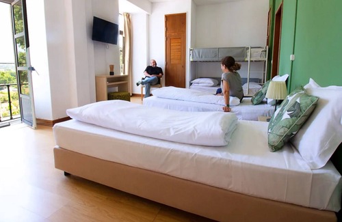 Almocageme House | WOT Sintra Sarrazola