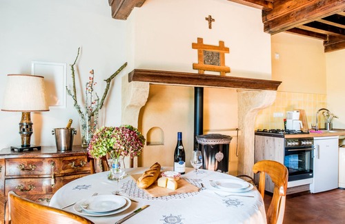 Cussy-en-Morvan Apartment | Would you like to let your mind wander? Welcome to the Morvan Nature Park