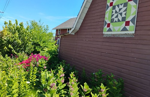 New Holstein House | Wow! Just like Grandma's.Only Better.