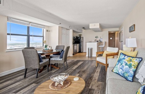 Cherry Grove Beach Condo | WOW Oceanfront Views Oceans 1016 Corner/Pool/King Stroll to Dining/Grocery/Music
