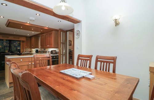 Goodrich Cottage | WREN COTTAGE, family friendly, character holiday cottage in Goodrich