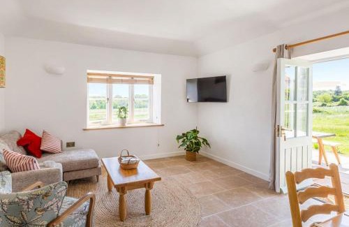 Ashford House | Wren - Uk50152