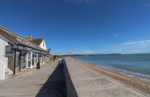 Slapton House | Wrens Nest
