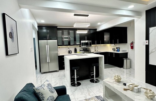 New Kingston Apartment | Wymering Suite - Modern 2br Suite in New Kingston