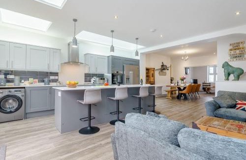 Durham House | Wynbec Cottage - Quebec