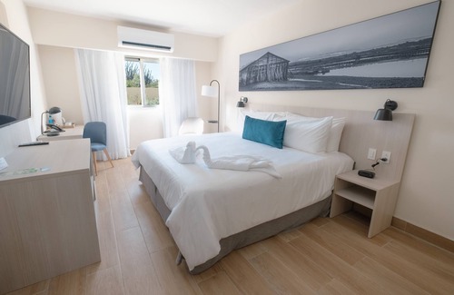 Monte Cristi Hotel | Wyndham Garden El Morro Montecristi