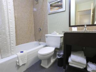 Downtown Kenosha Hotel | Wyndham Garden Kenosha Harborside