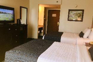 Lackey Hotel | Wyndham Garden Williamsburg Busch Gardens Area