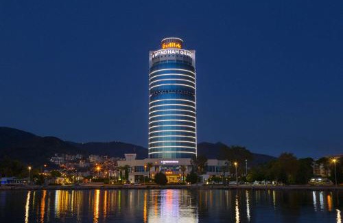 Balcova Hotel | Wyndham Grand Izmir Ozdilek Thermal & Spa