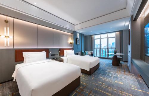 Haishu Hotel | Wyndham Grand Plaza Royale Ningbo