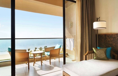 Maonan District Hotel | Wyndham Maoming