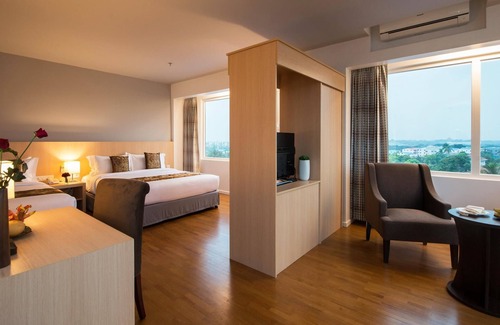 Mayangone Hotel | Wyne Hotel