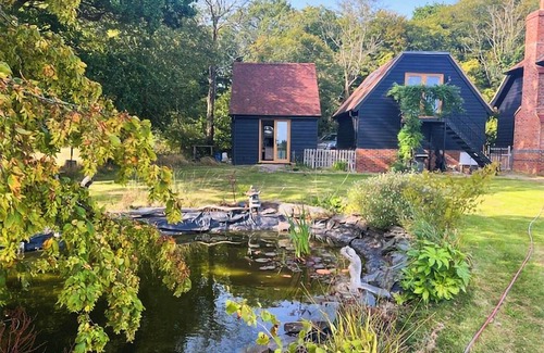 Rusper Cottage | Wysteria, North Lodge