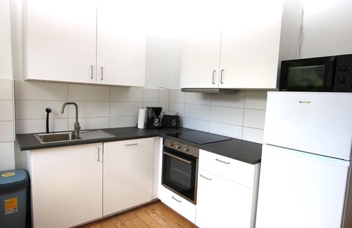 Wetzlar Apartment | Wz02 - 3 Zimmer Ferienwohnung in Wetzlar mit Balkon, 98qm, 3 Schlafzimmer, Max. 7 Personen