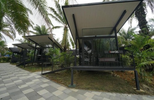 Nusajaya Ski Chalet | X Chalet Xpark Iskandar Puteri
