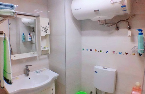 Fu Rong Apartment | Xin Wo Hotel Apartment Railway Station