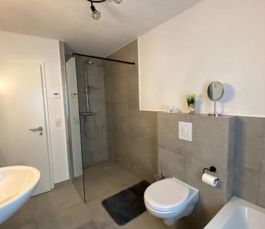 Stolberg Apartment | XXL Ferienwohnung 100 qm auch als Monteur Unterkunft nutzbar, Stolberg - Aachen