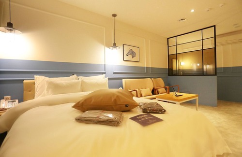 Goyang Hotel | Yaja Hwajeong Station