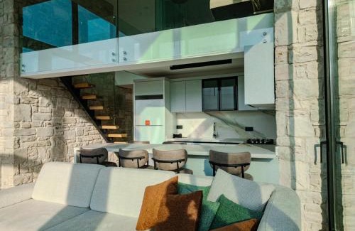 Guzelbahce Villa | Yaka Vadi Bungalov
