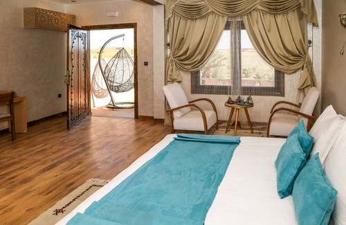 Lac Yasmins Hotel | YAKOUT MERZOUGA LUXURY CAMP